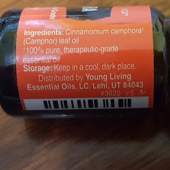 Young Living Ravintsara Essential Oil 5 mL - Picture 2 of 2